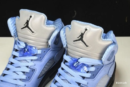 DV1310-401 “UNC” 5 Jordan Air 1216